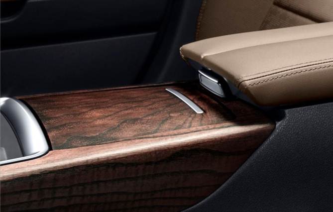 特的极致天窗工艺新葡京遇见伟巴斯(图20)