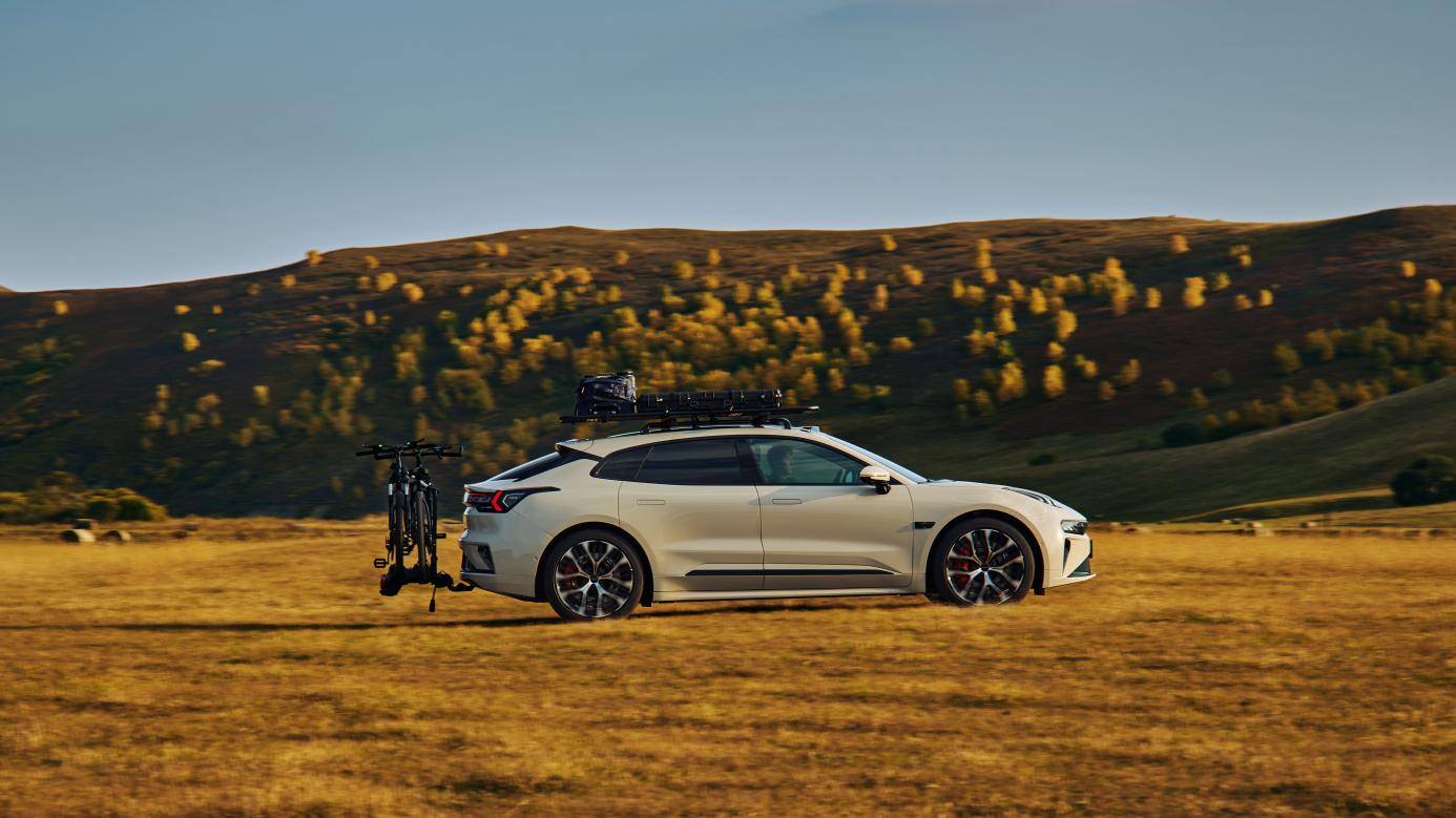 构焕新极氪001极限环境实测超长续航超低能耗澳门新葡京app全系标配900V全栈高压架(图3)